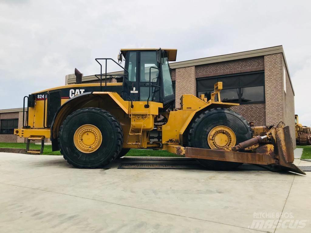 CAT 824 G 도저
