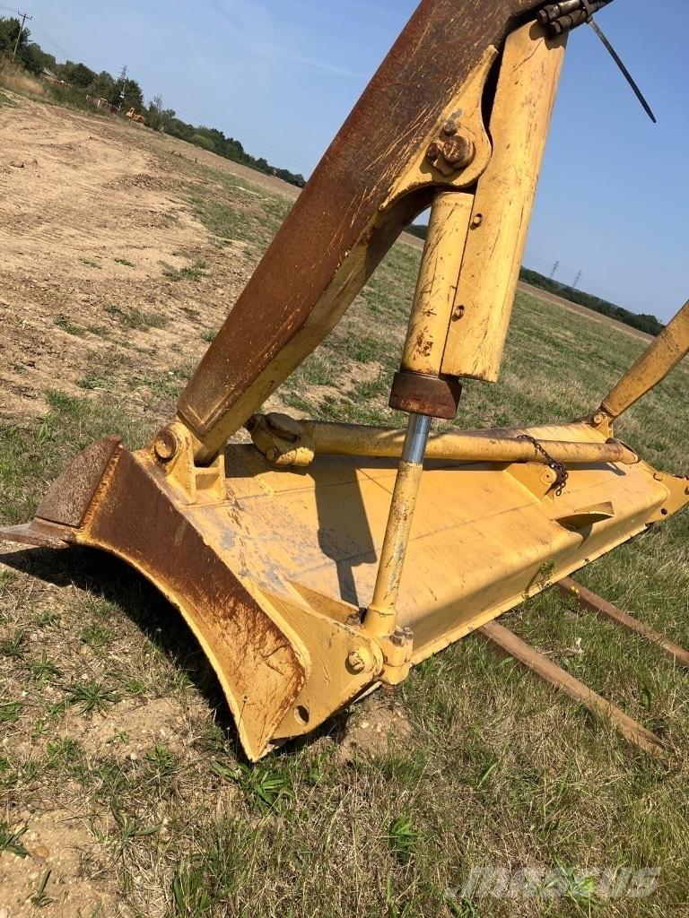 CAT 825 C 토양 다짐기