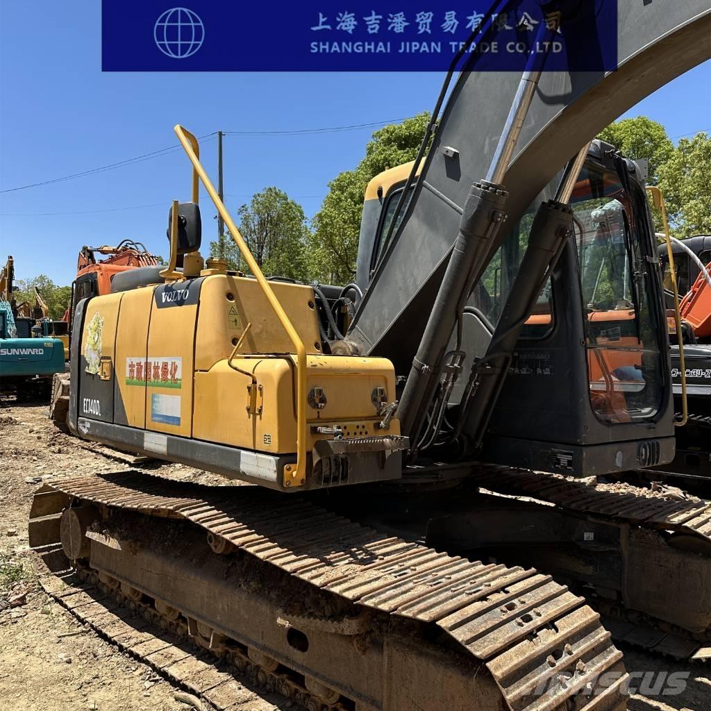 Volvo EC 140 대형 굴삭기 29톤 이상