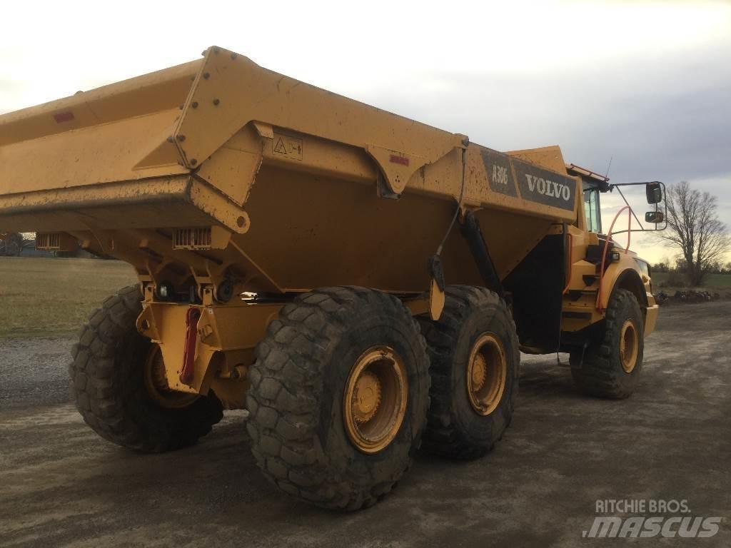Volvo A30G 연결식 홀러