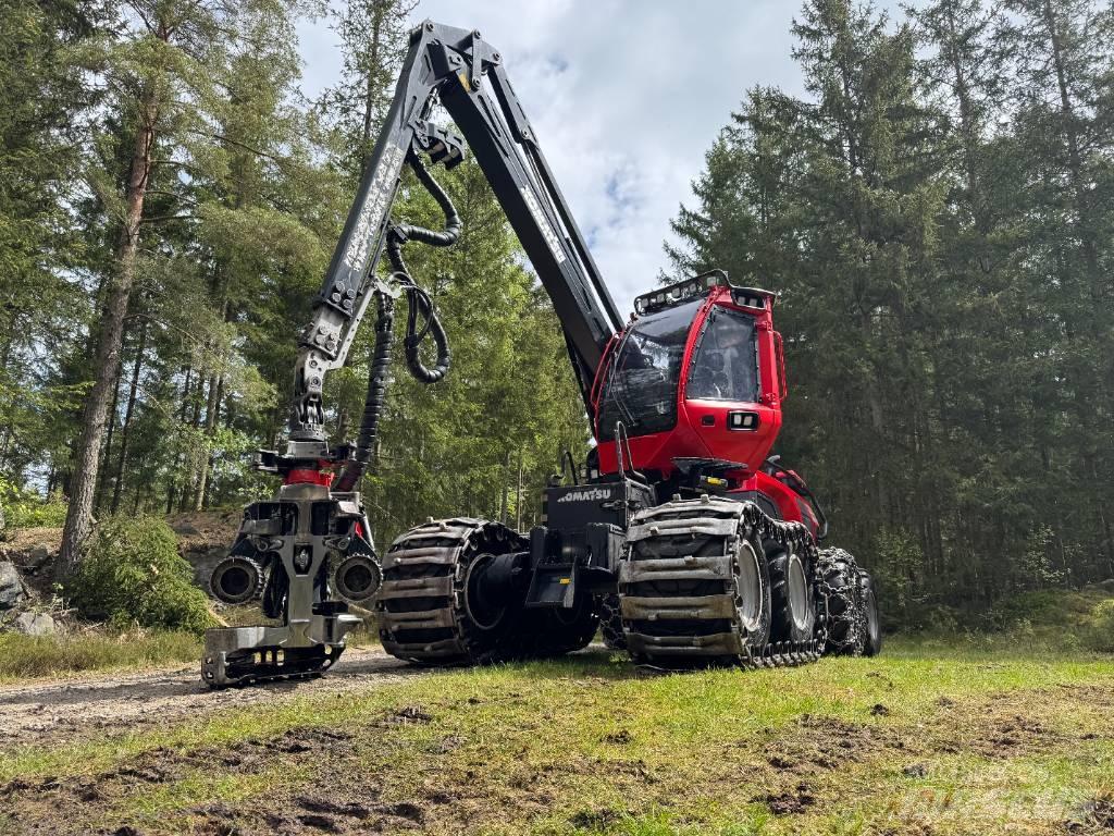 Komatsu 901 XC 원목 하베스터