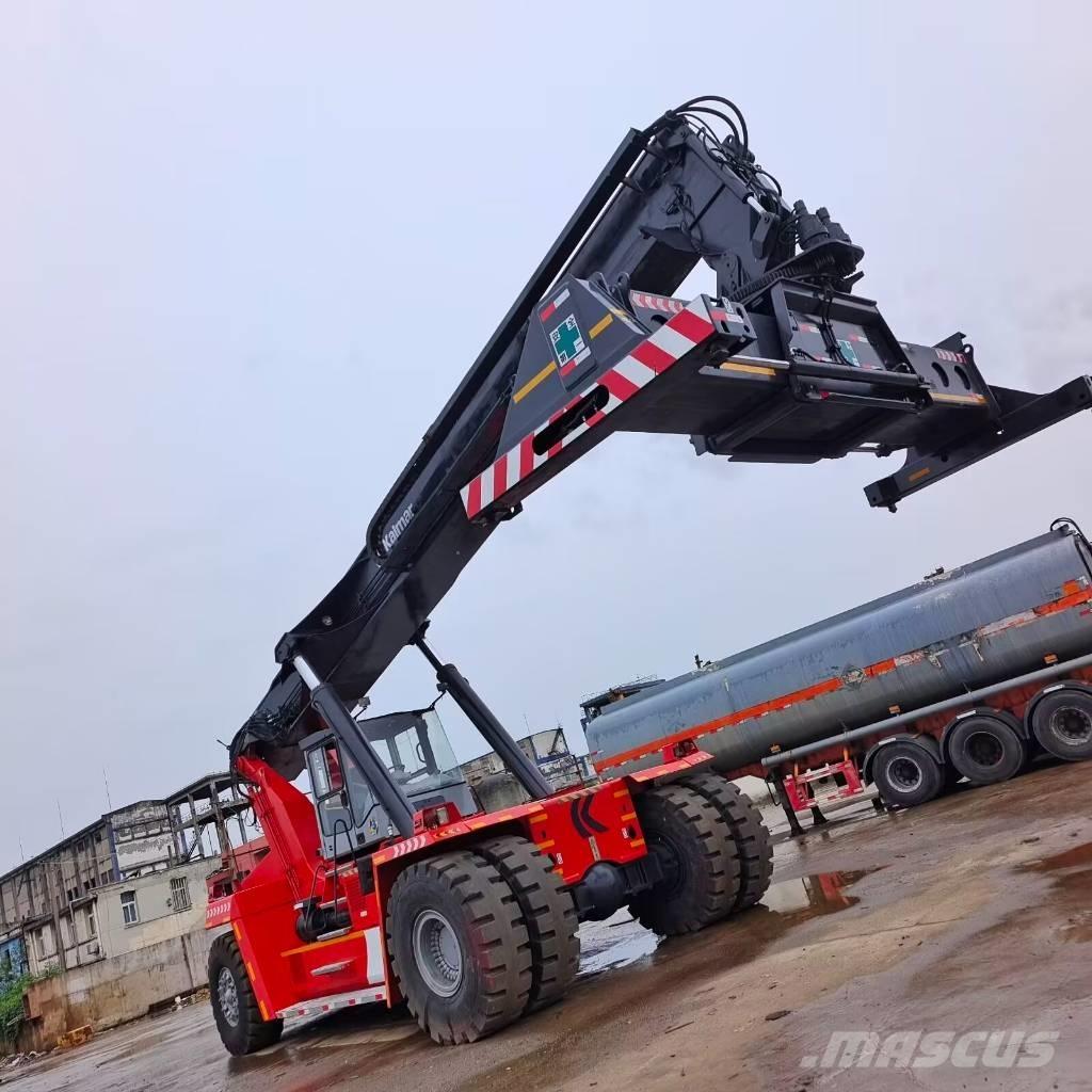 Kalmar DRF450 리치 스태커