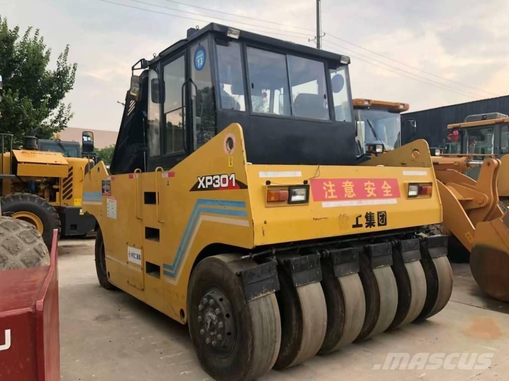 XCMG XP301 공기 타이어 롤러