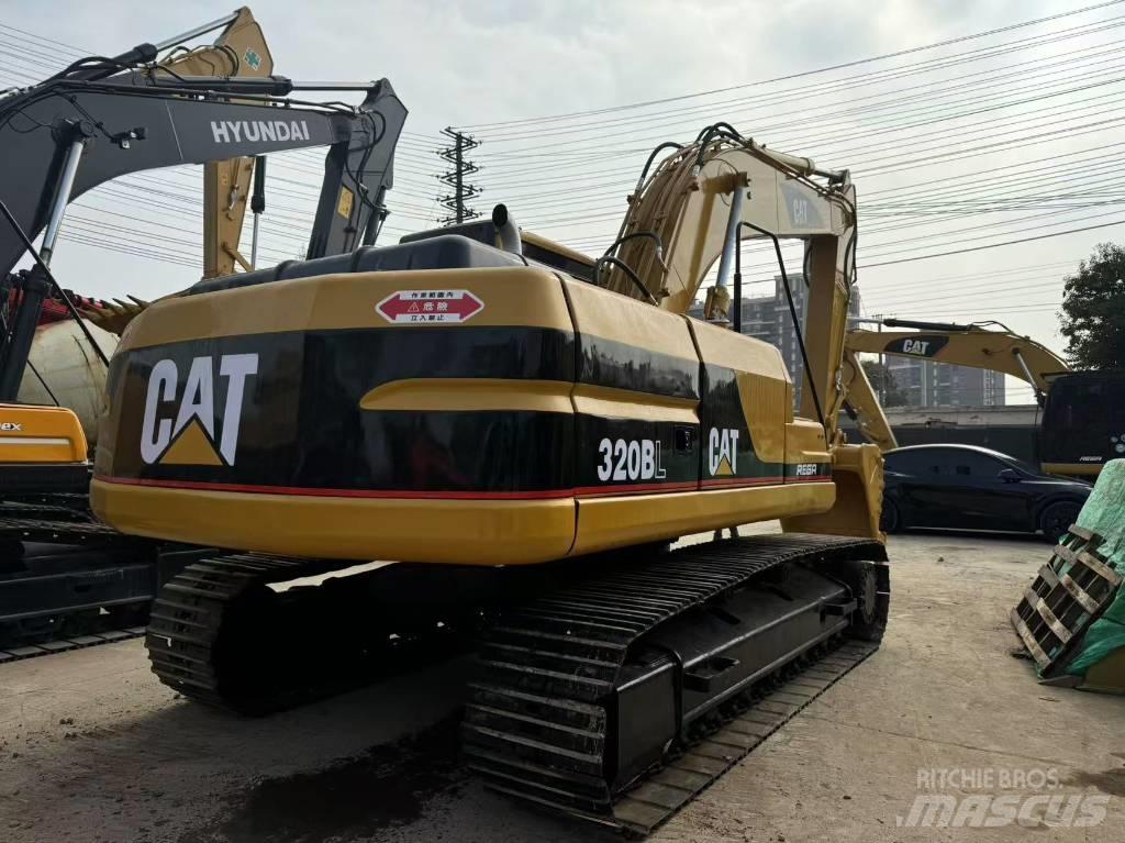 CAT 320 B L 대형 굴삭기 29톤 이상