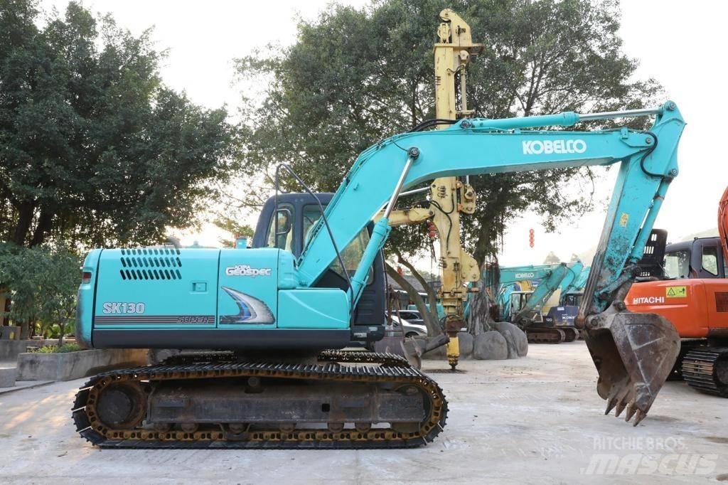 Kobelco SK130 중형굴삭기 7톤-28톤