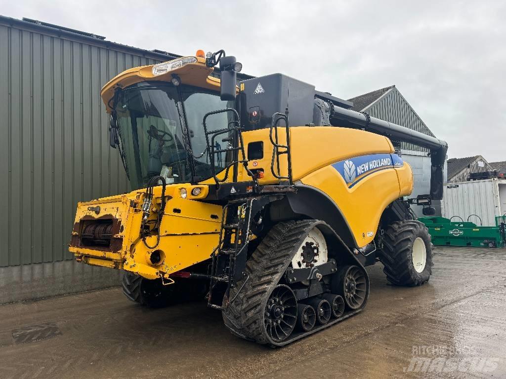 New Holland CR 9090 콤바인 수확기