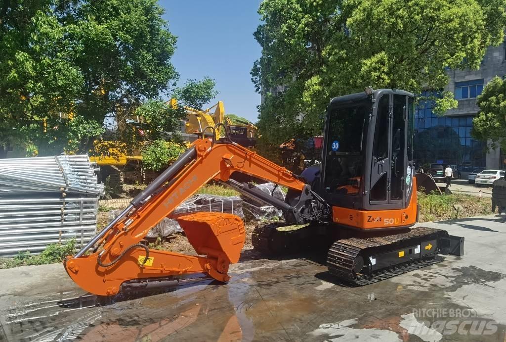 Hitachi ZX 50 U 소형 굴삭기 7톤 미만