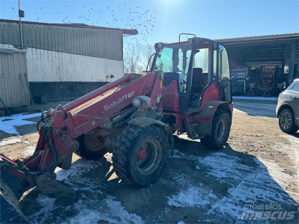 Schäffer 6370 T  스키드로더