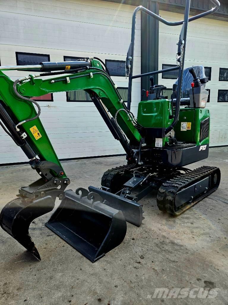 Aameck F10 소형 굴삭기 7톤 미만