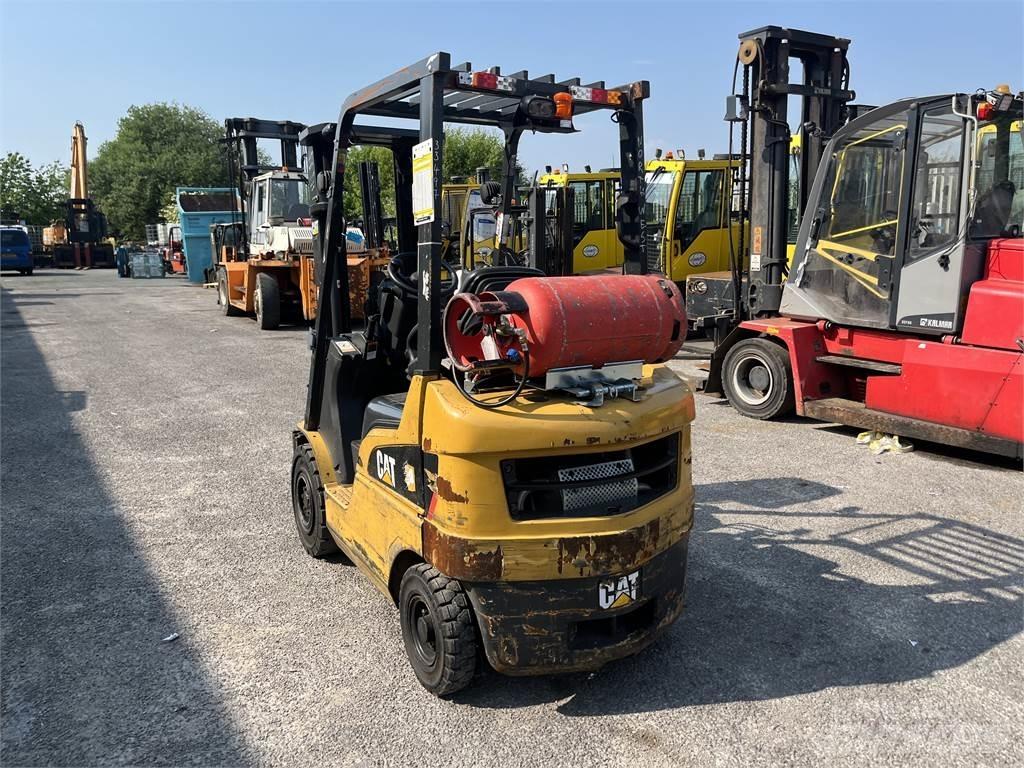 CAT GP18N LPG 지게차