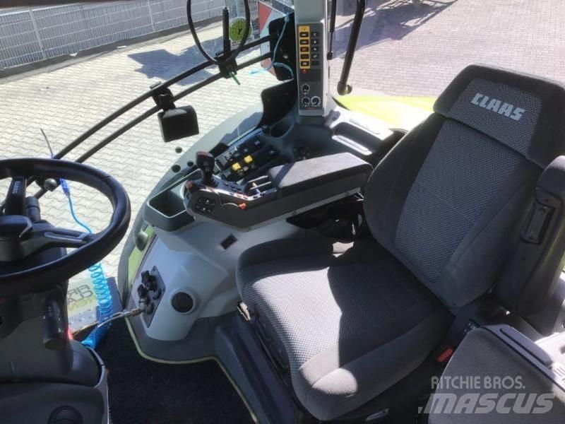 CLAAS AXION 850 트랙터