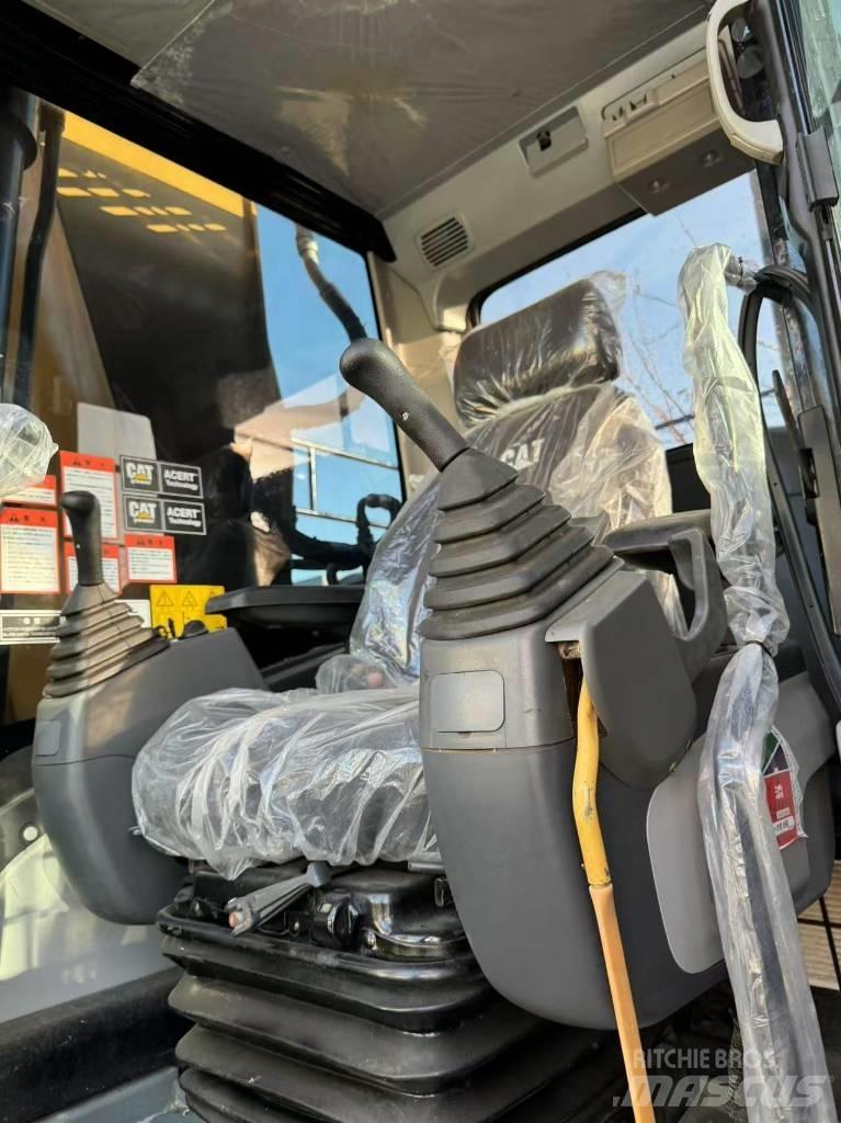 CAT 325D 대형 굴삭기 29톤 이상