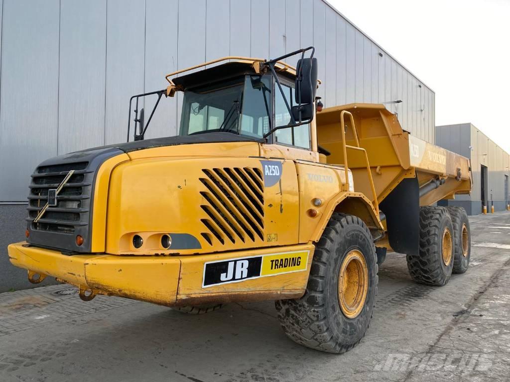 Volvo A 25 D 연결식 홀러
