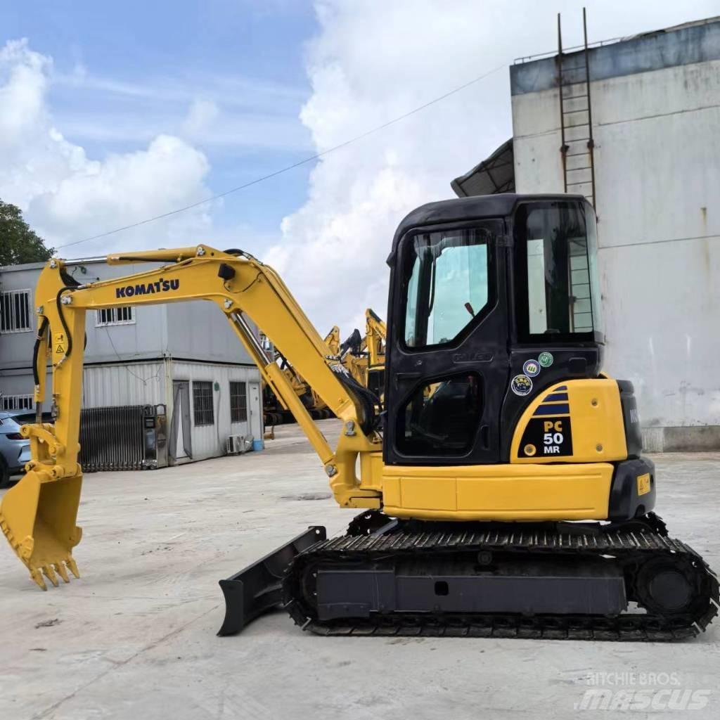 Komatsu PC 50 MR-2 소형 굴삭기 7톤 미만