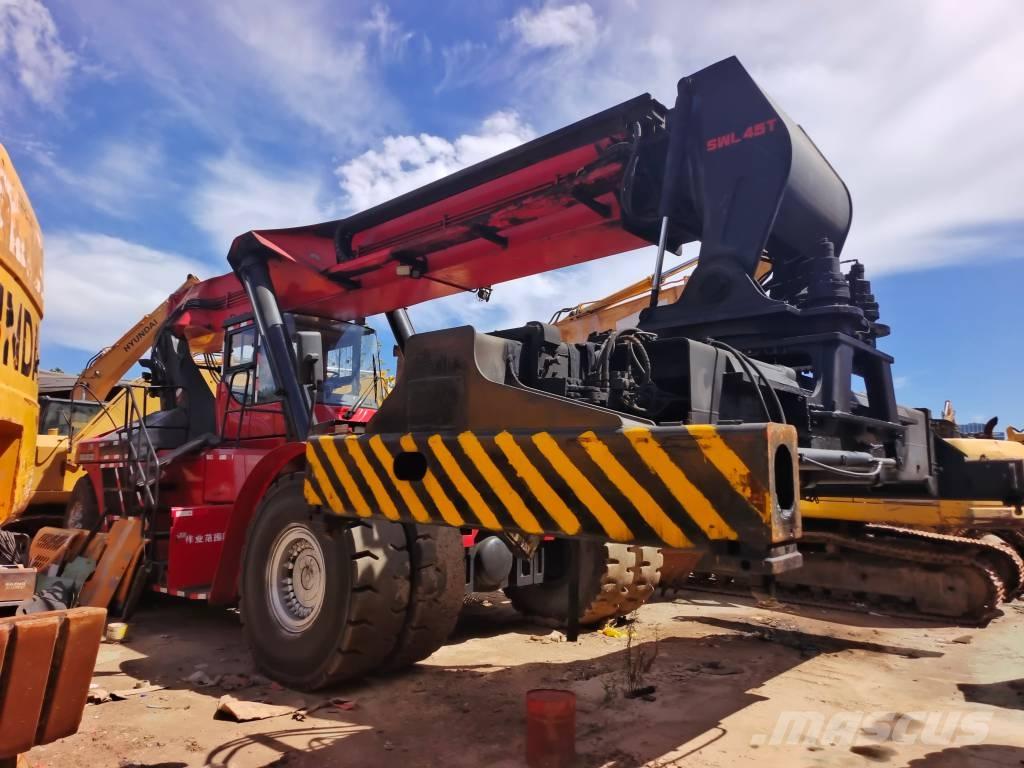 Sany SRSC 45 C30 리치 스태커