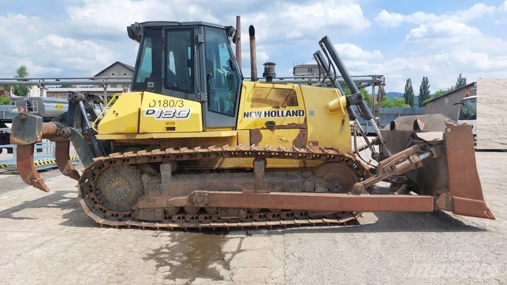 New Holland D 180 크롤러 도저