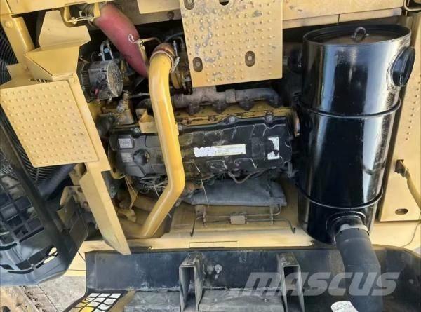 CAT 330 D 대형 굴삭기 29톤 이상