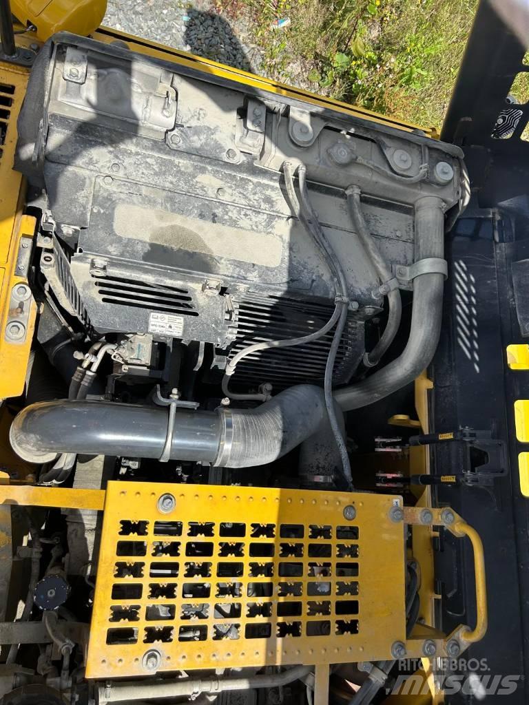 Komatsu PC360LC-11 대형 굴삭기 29톤 이상
