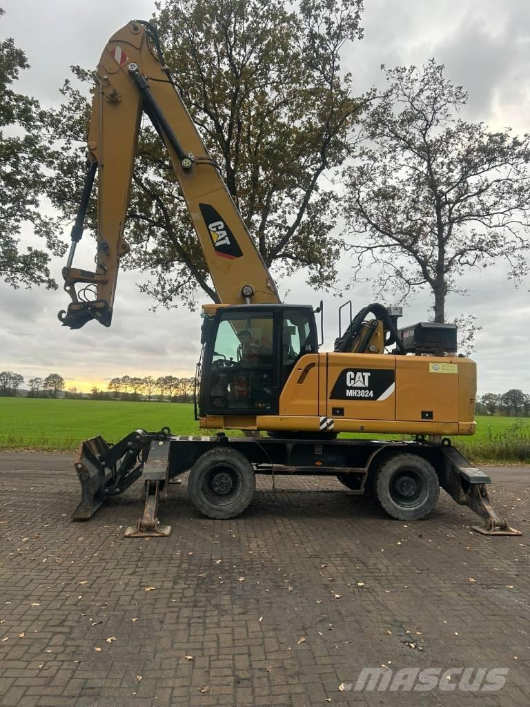 CAT MH 3024 폐기물/산업 처리기