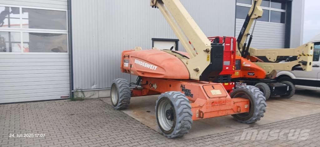 JLG M 600 JP 관절형 전동이동 리프트