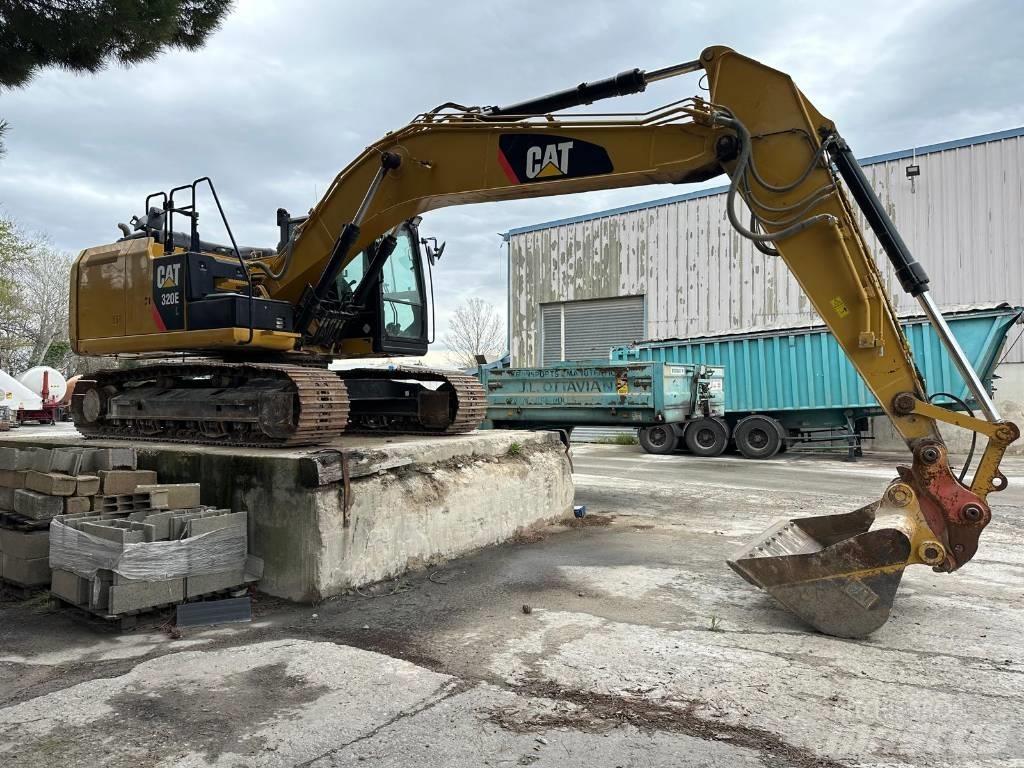 CAT 320 EL 대형 굴삭기 29톤 이상
