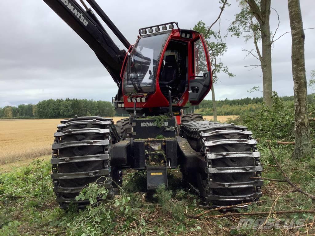 Komatsu 951 원목 하베스터