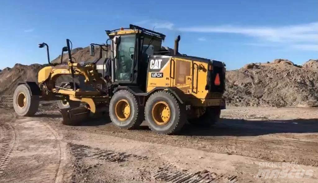 CAT 140M 그레이더