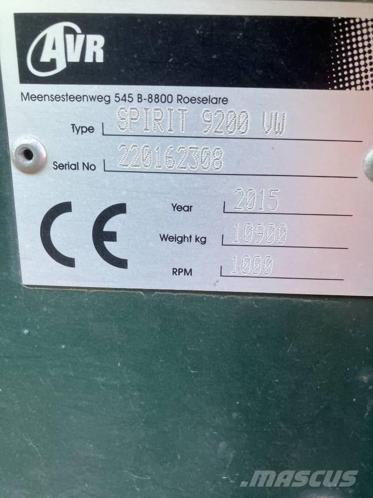 AVR 9200 감자수확기 및 포테이토디거