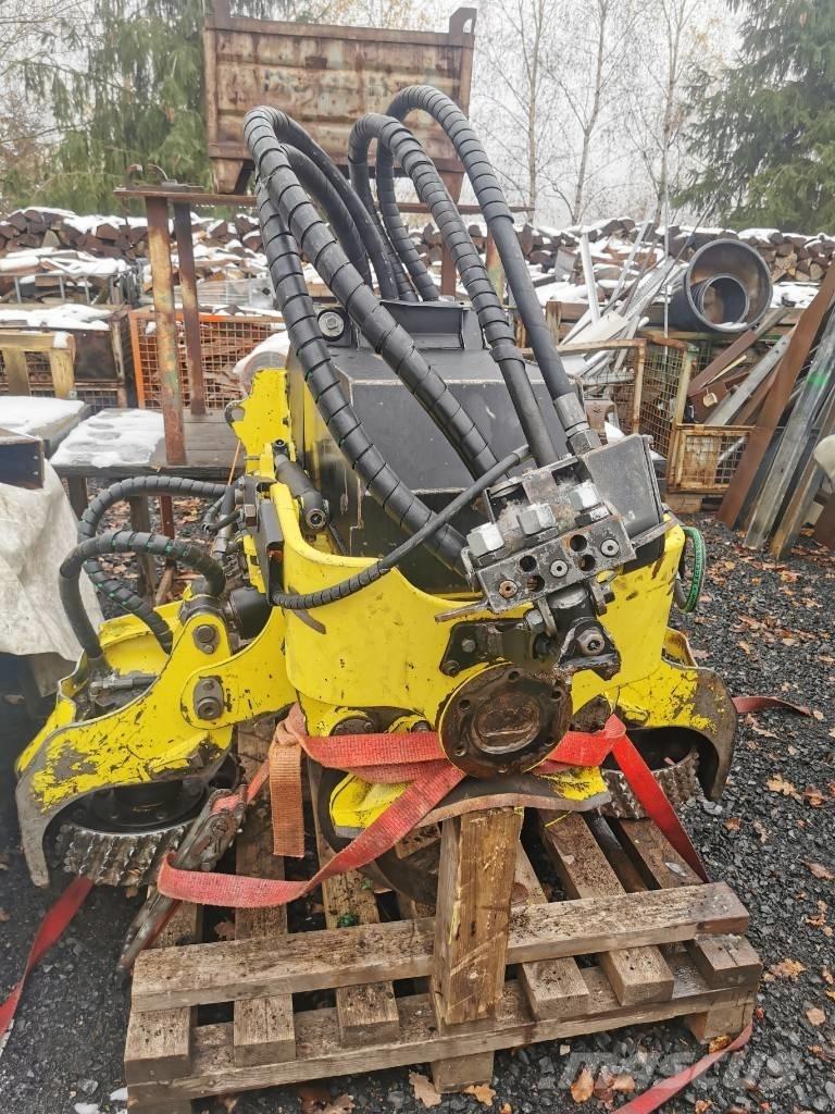 John Deere H 415 하비스터 헤드
