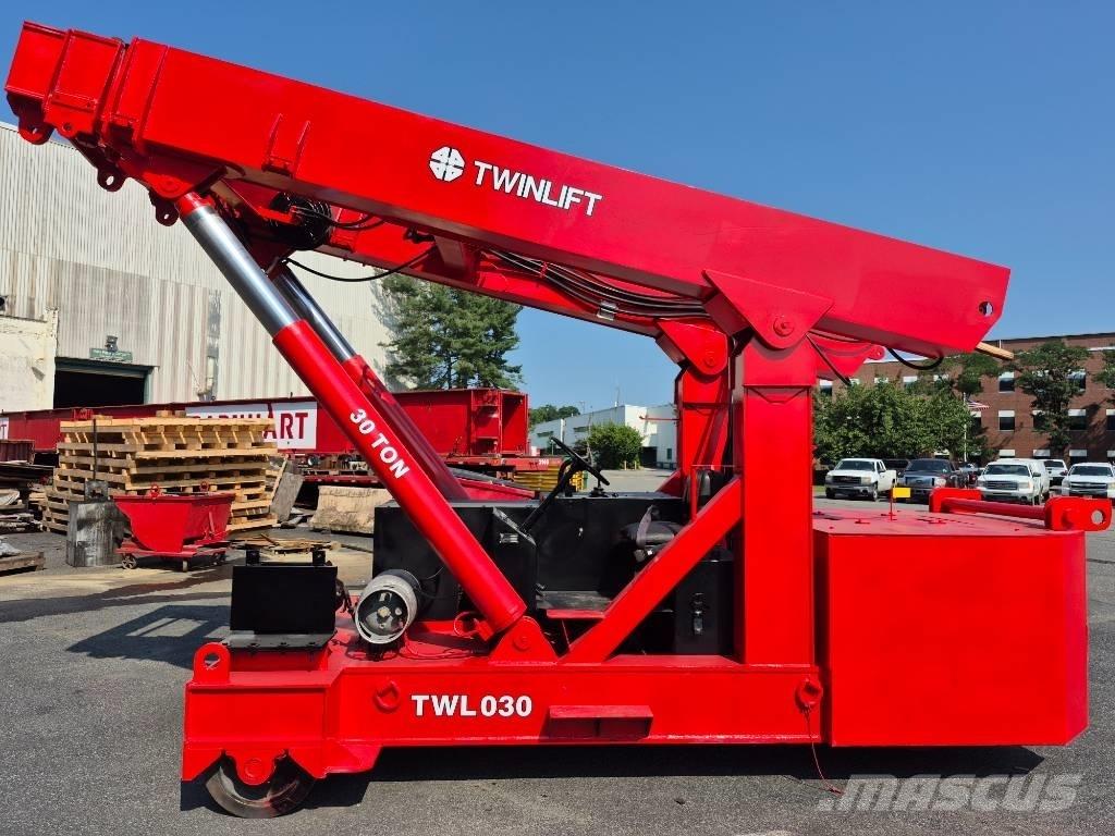  Lift Systems TWL030 A/T 크레인