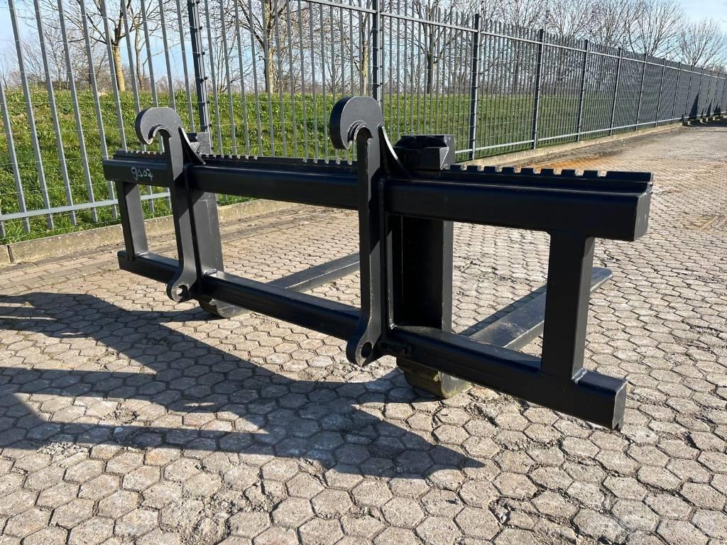 Volvo L90H Forks NEW 지게차
