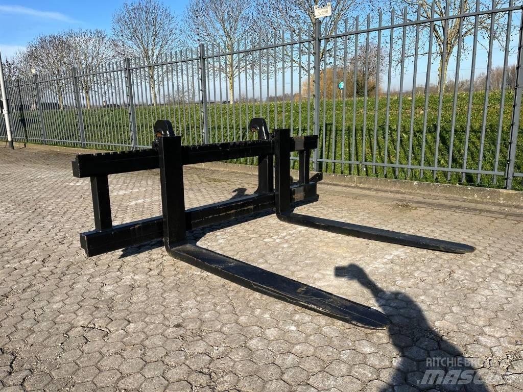 Volvo L90H Forks NEW 지게차