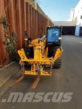 JCB 540-140 텔러 핸들러