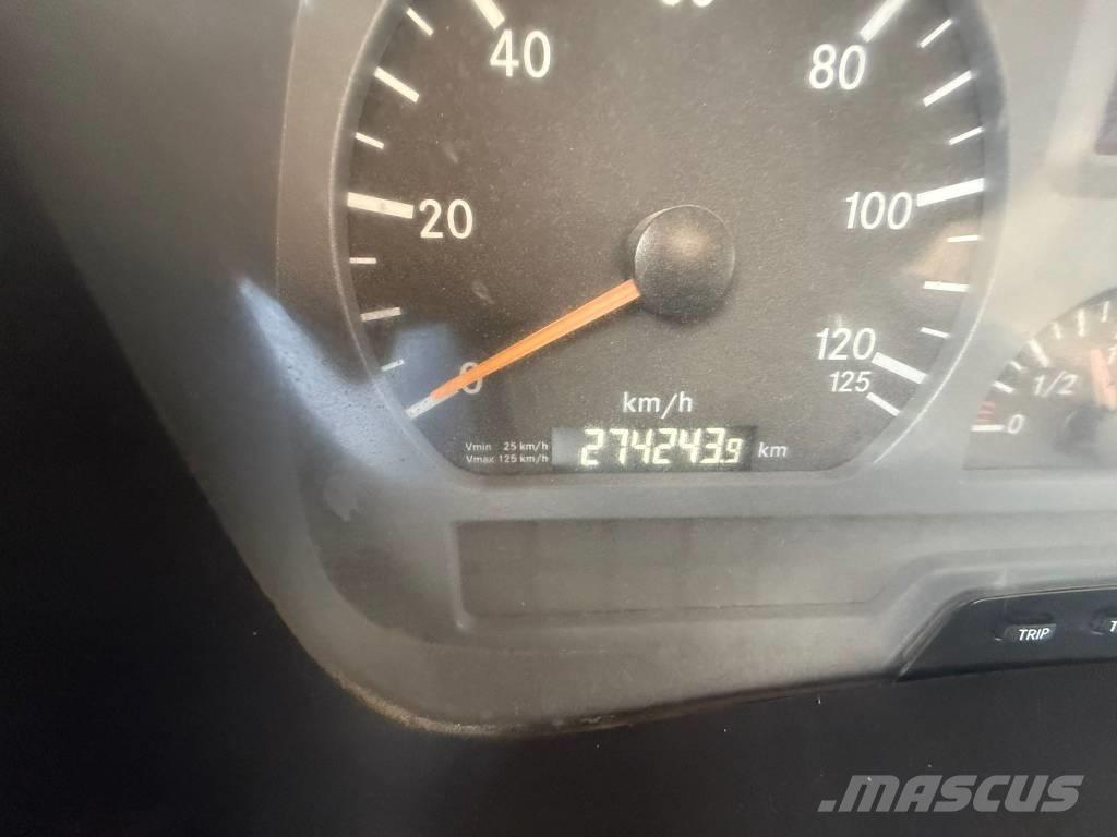 Mercedes-Benz 1833 훅 리프트 트럭