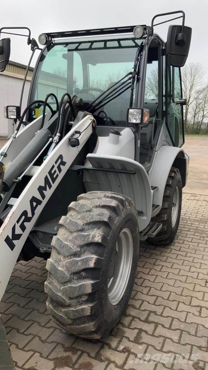Kramer 8105  휠로우더