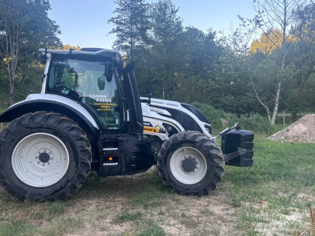 Valtra T 145 임업용 트랙터