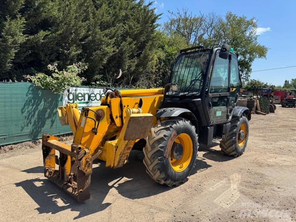 JCB 535-125 텔러 핸들러