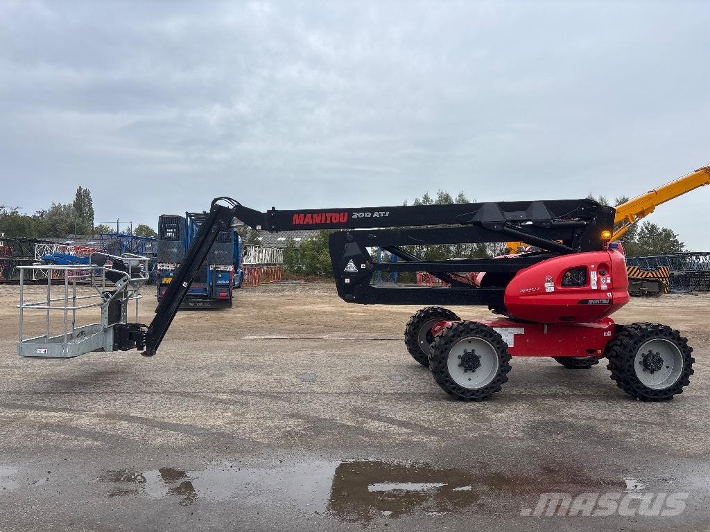 Manitou 200 ATJ 관절형 전동이동 리프트