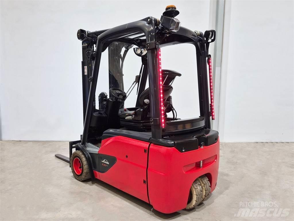 Linde E20L 02 386 전동 지게차