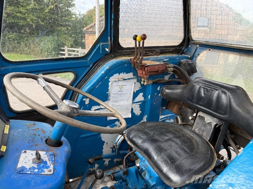 Ford 4600 트랙터