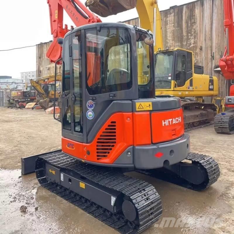Hitachi ZX 50 U 소형 굴삭기 7톤 미만