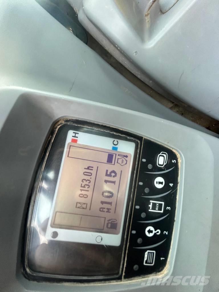 Kubota KX 080-4 중형굴삭기 7톤-28톤