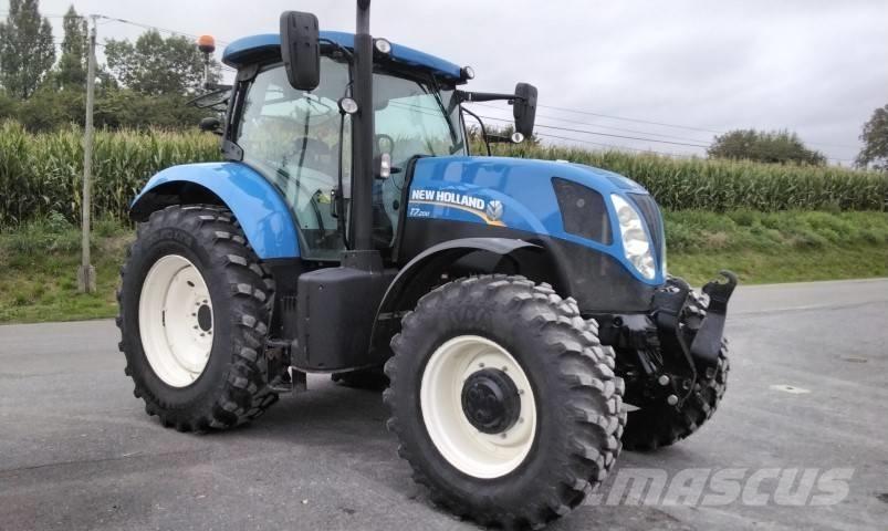 New Holland T 7.200 트랙터