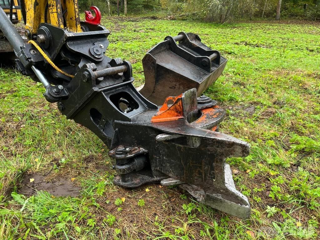 Komatsu PC138US-11 대형 굴삭기 29톤 이상