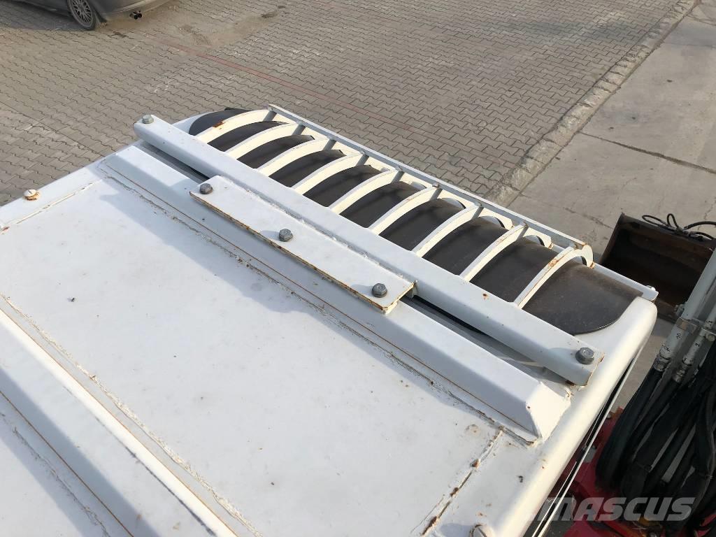 Takeuchi TB175W  휠 굴삭기