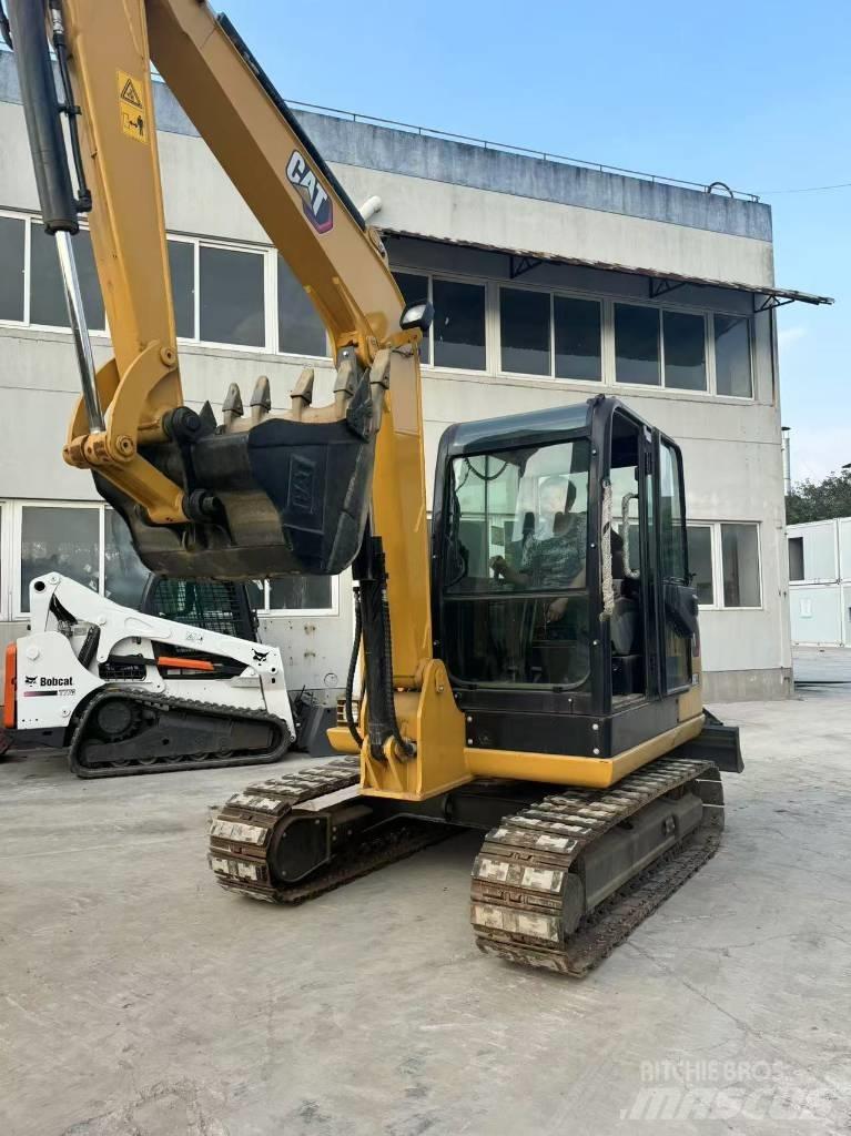 CAT 306 소형 굴삭기 7톤 미만