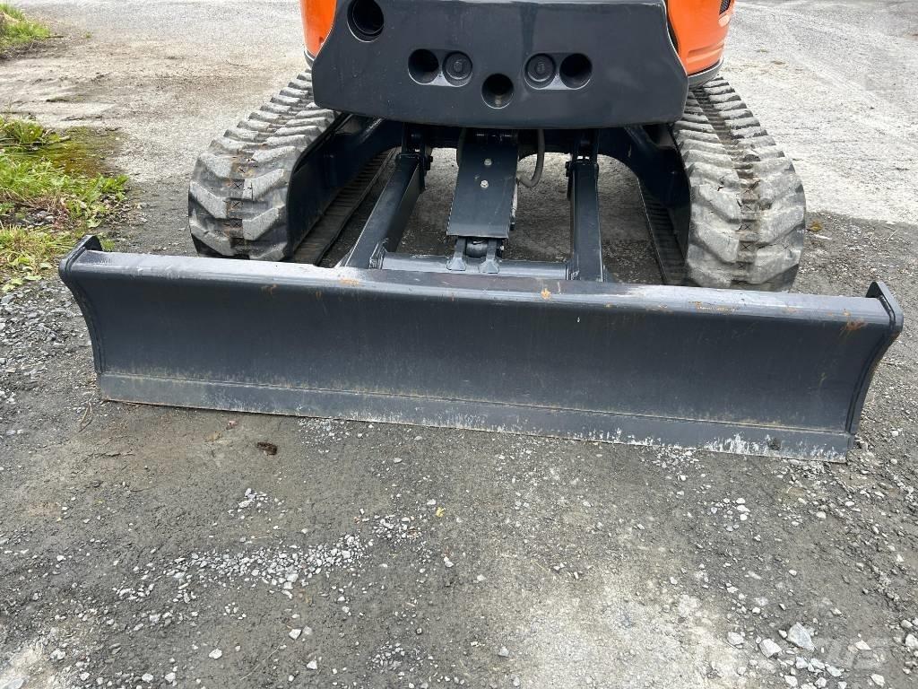 Hitachi ZX 38 U-6 소형 굴삭기 7톤 미만