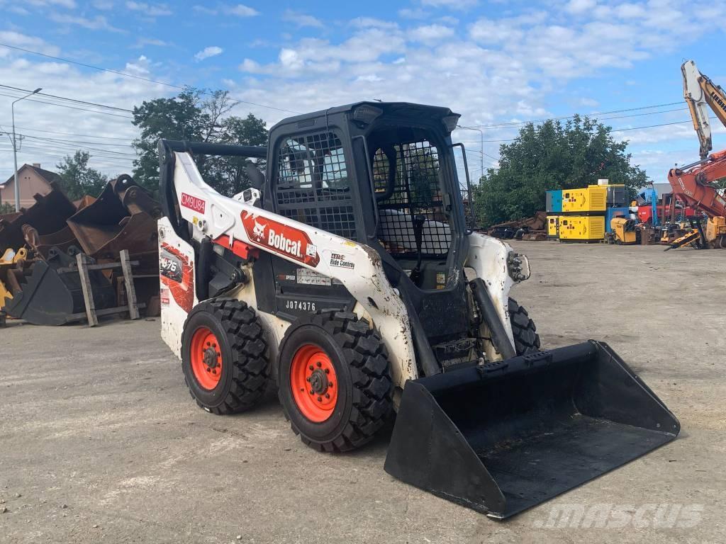 Bobcat S 76  스키드로더