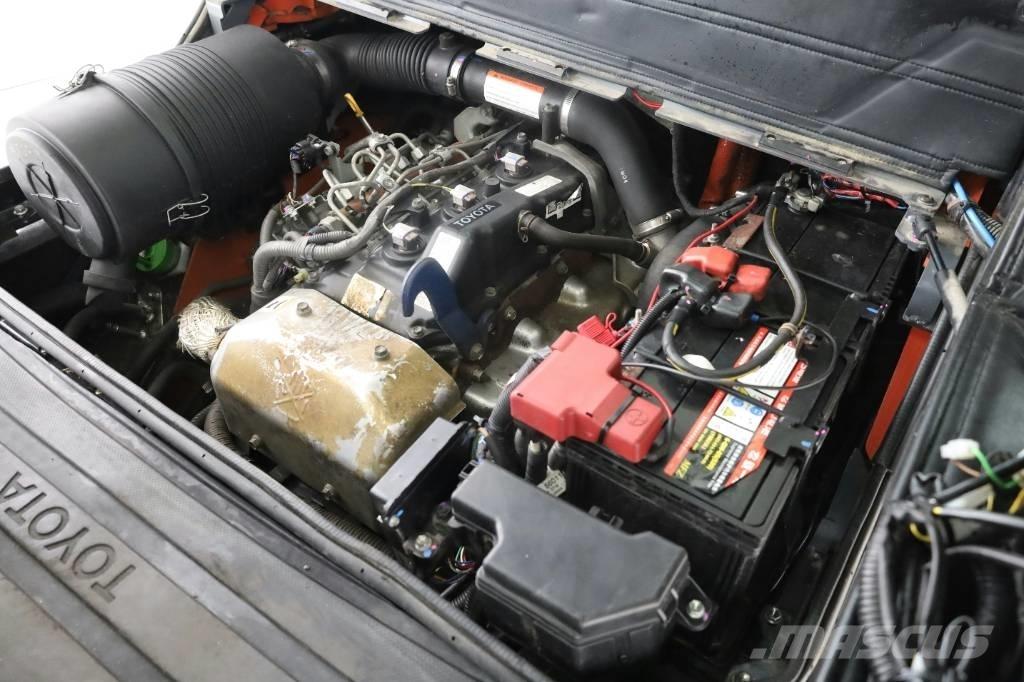 Toyota 40-8-FD-50-N 디젤 지게차