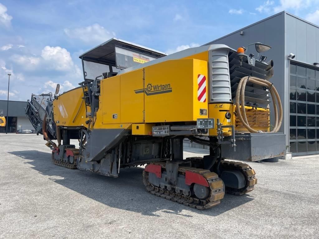 Wirtgen W250i 아스팔트 콜드 밀링 기계